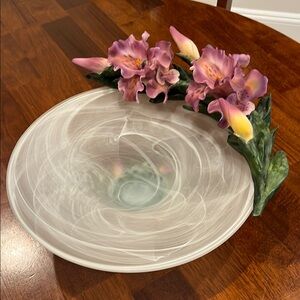 Elegant Floral Accent Bowl